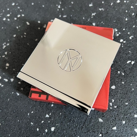 IL MAKIAGE | COLOR BOSS SQUAD EYESHADOW - Picture 7 of 9